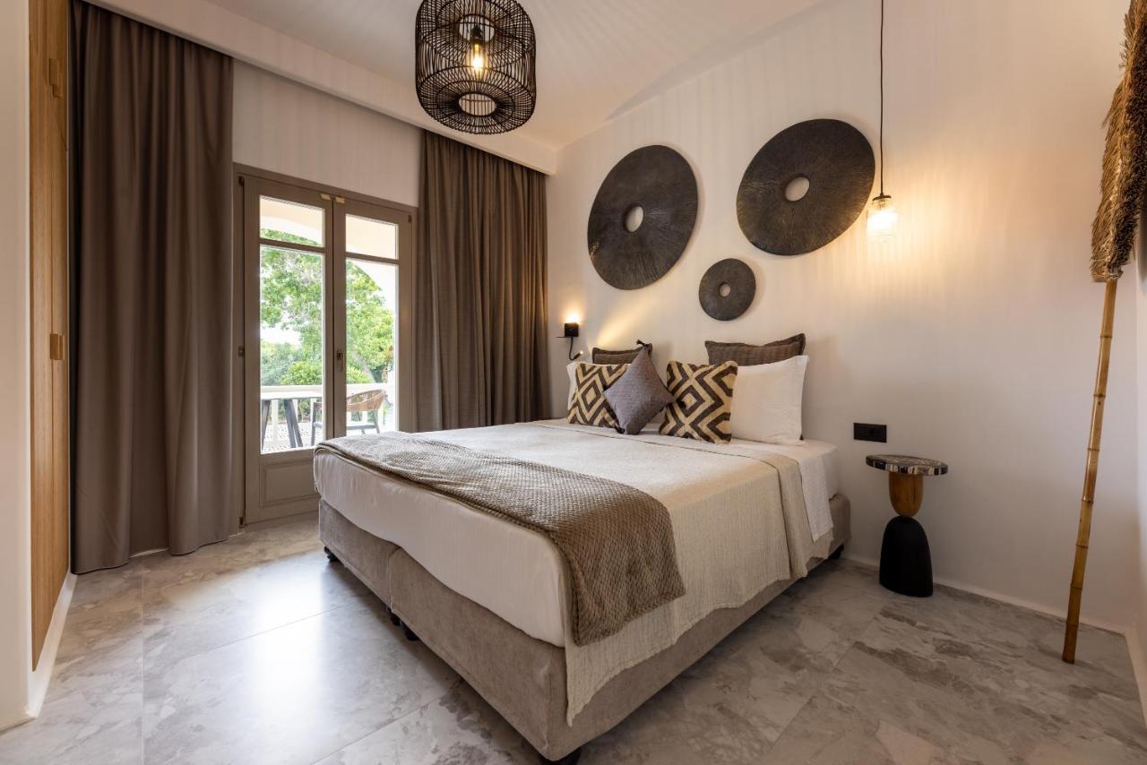 Athina Studios And Suites Plaka Pláka Exterior foto